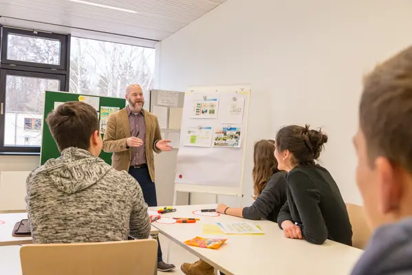 Studierende in einer Vorlesung